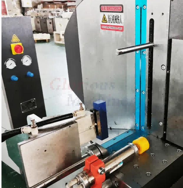 Sierra de pivote interna de ultraprecisión CNC 550 (45°/90°)