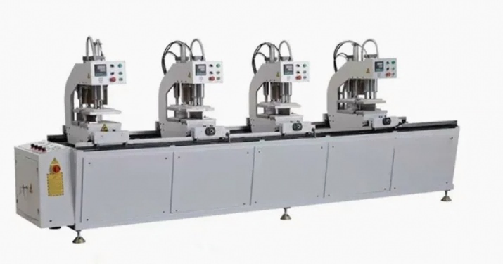 Máquinas de soldadura sin costura CNC de perfil colorido profesional de PVC UPVC con 4 cabezales servocontrolados